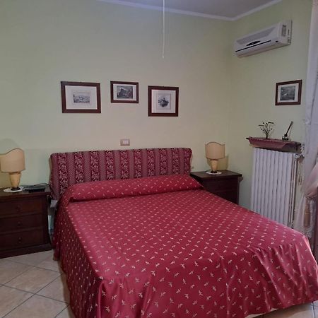 Bed and Breakfast La Casa Di Lidia Cardile Екстер'єр фото