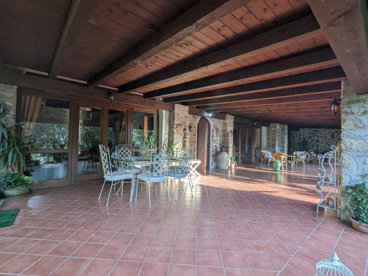 Bed and Breakfast La Casa Di Lidia Cardile Екстер'єр фото
