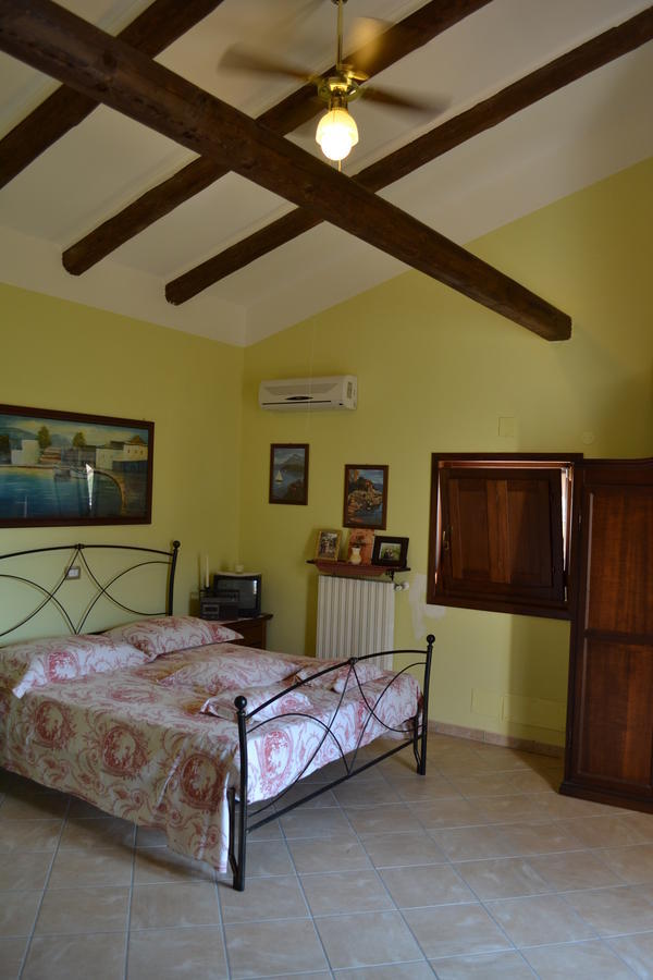 Bed and Breakfast La Casa Di Lidia Cardile Номер фото